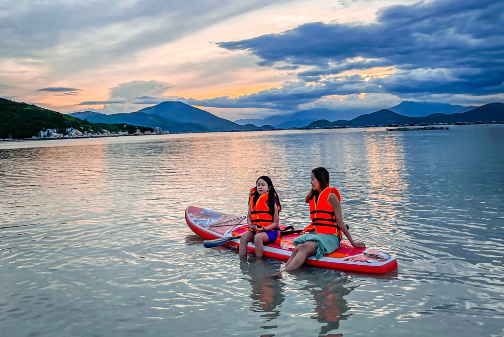 son_dung_beach_viet_nam